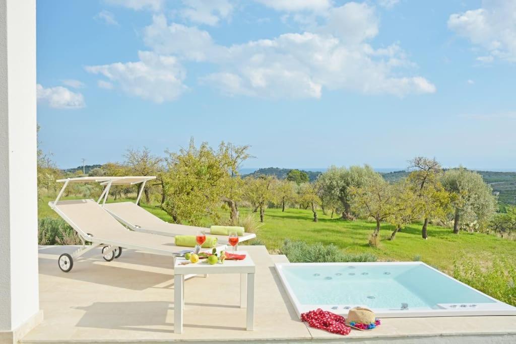 Villa Pettegola Tenuta Il Cavaliere Di Italia Noto- Vista Mare Mini Piscina Idromassaggio Exterior photo